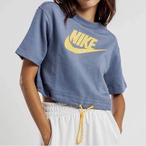 Nike Sportswear Icon Clash Sweat Cropped Bungee Hem Top size medium
